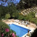 Logis Restaurant Le Plantevin Hotel 3*