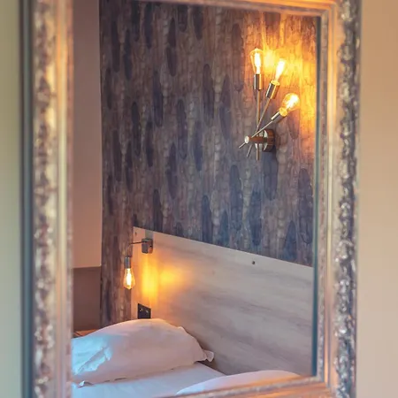 Logis Restaurant Le Plantevin 3* Propiac