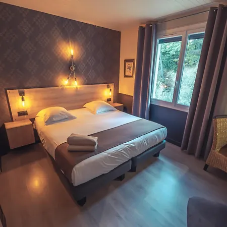 Logis Restaurant Le Plantevin 3*
