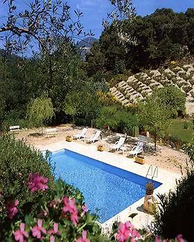 Logis Restaurant Le Plantevin Otel 3*